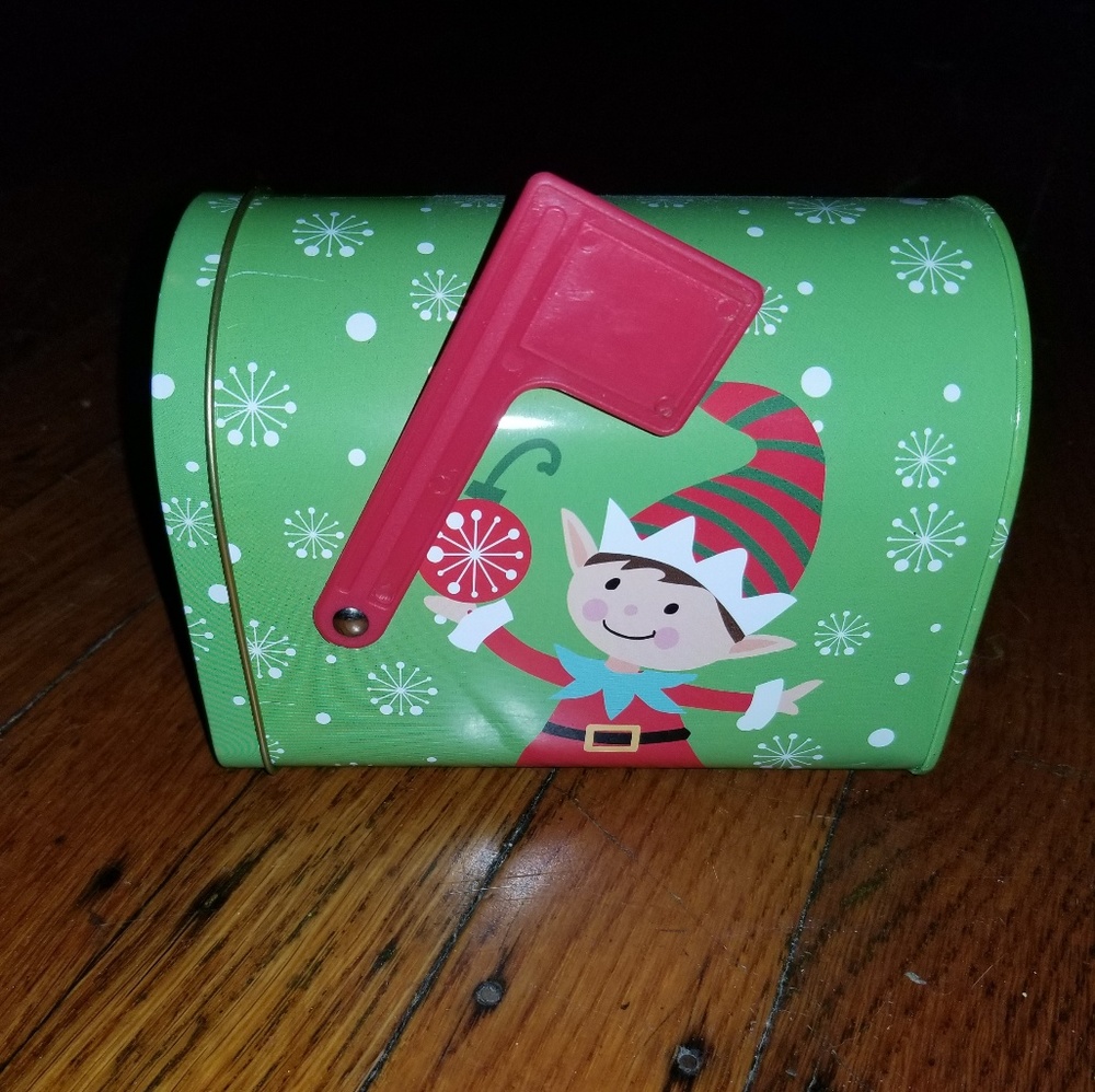 Christmas decorative mailbox